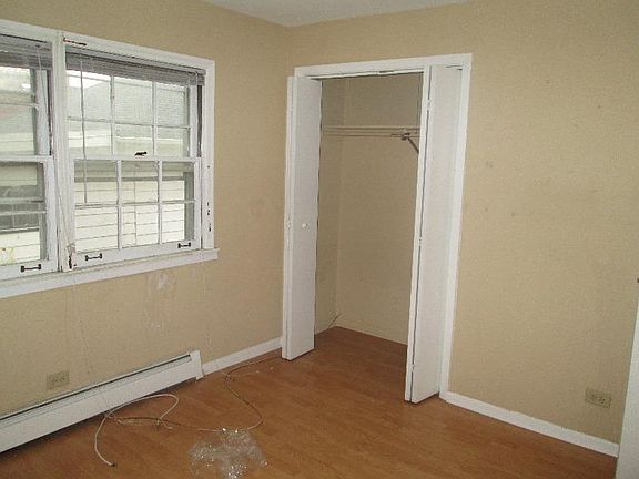 3rd image of 4337 Prescott Ave APT 4c