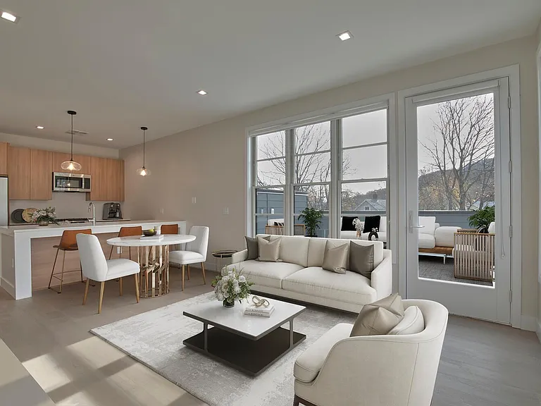Diana Place — Photo 10