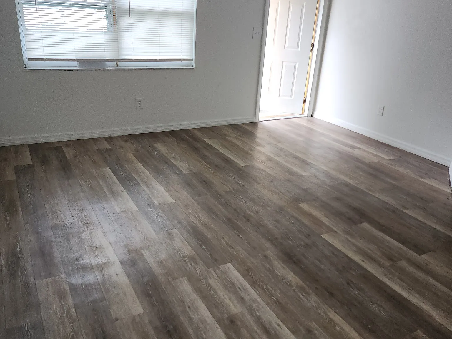 2 bed, 710 sqft, $1,500 — Photo 3