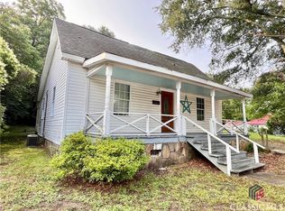 180 N Poplar St, Athens, GA 30601