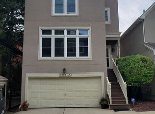 1806 W Diversey Ave #A, Chicago, IL 60614