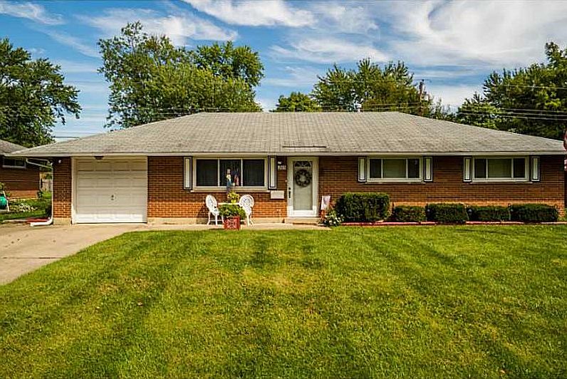 1st image of 265 Ironwood Dr