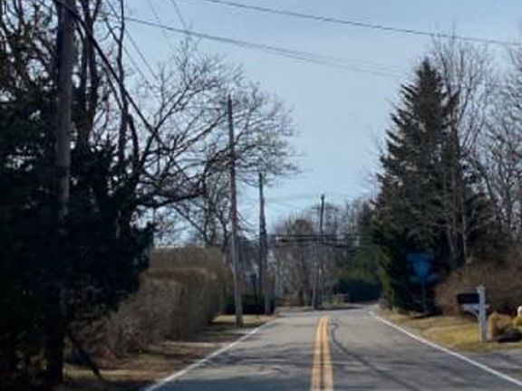 4th image of 7 N Bay Ave