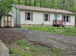 1405 Donalds Rd, Effort, PA 18330