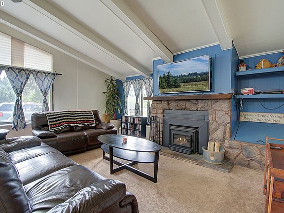 5th image of 24410 NE 419th St