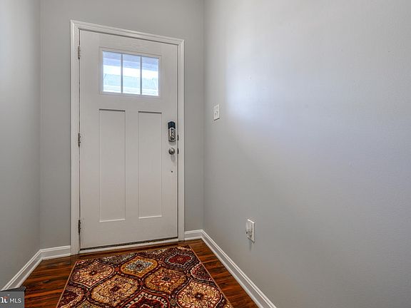 4th image of 15615 Sunningdale Pl