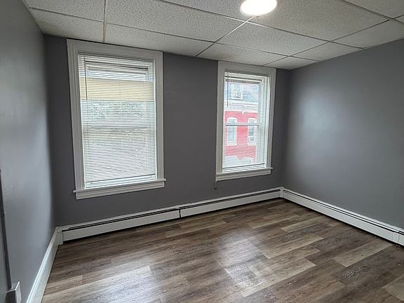 5th image of 211 Mulberry St