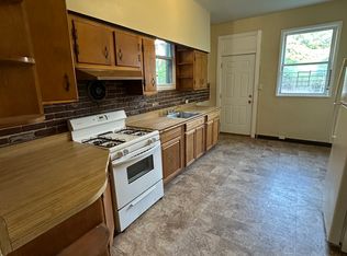 3412 Ward St, Pittsburgh, PA 15213