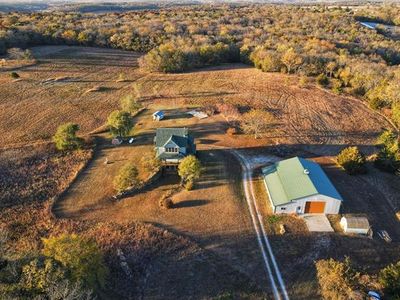15944 54th St, Oskaloosa, KS, 66066