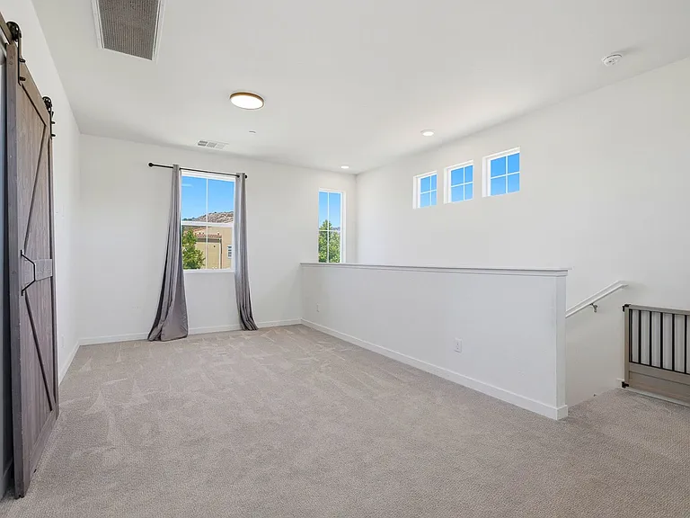 35861 Breckyn Ln — Photo 13