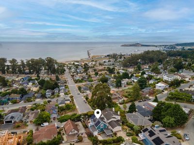 1107 Columbus St, El Granada, CA, 94018