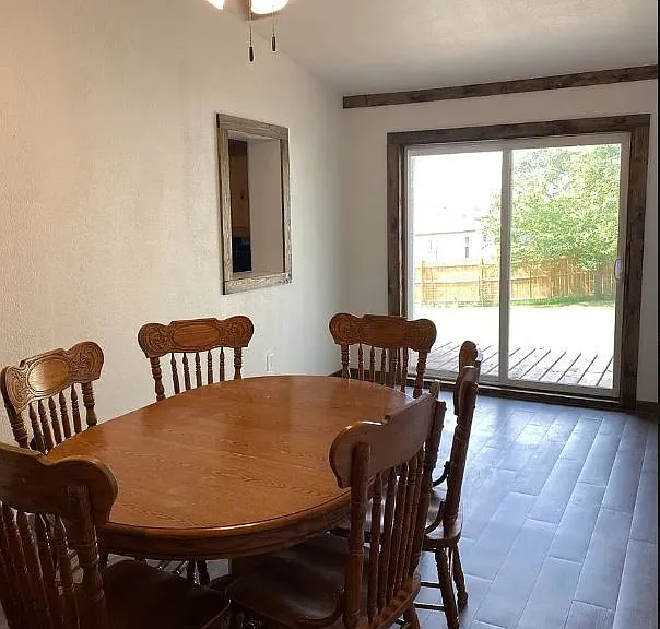 730 Thunderbird Rd — Photo 6