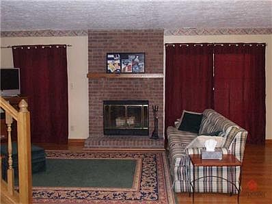 4th image of 5364 Bay Harbor Dr
