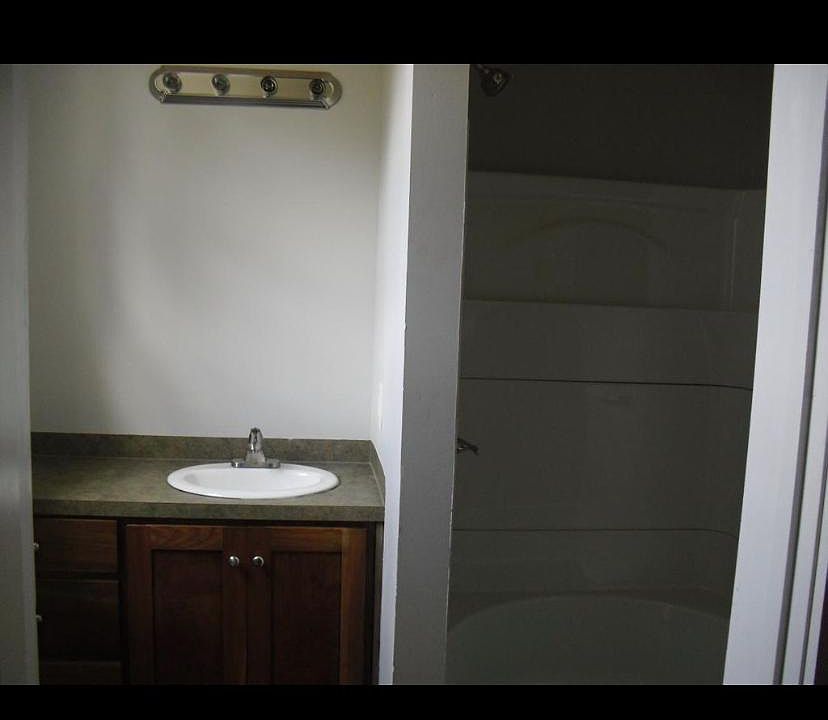 1st image of 512 Hodges St #3