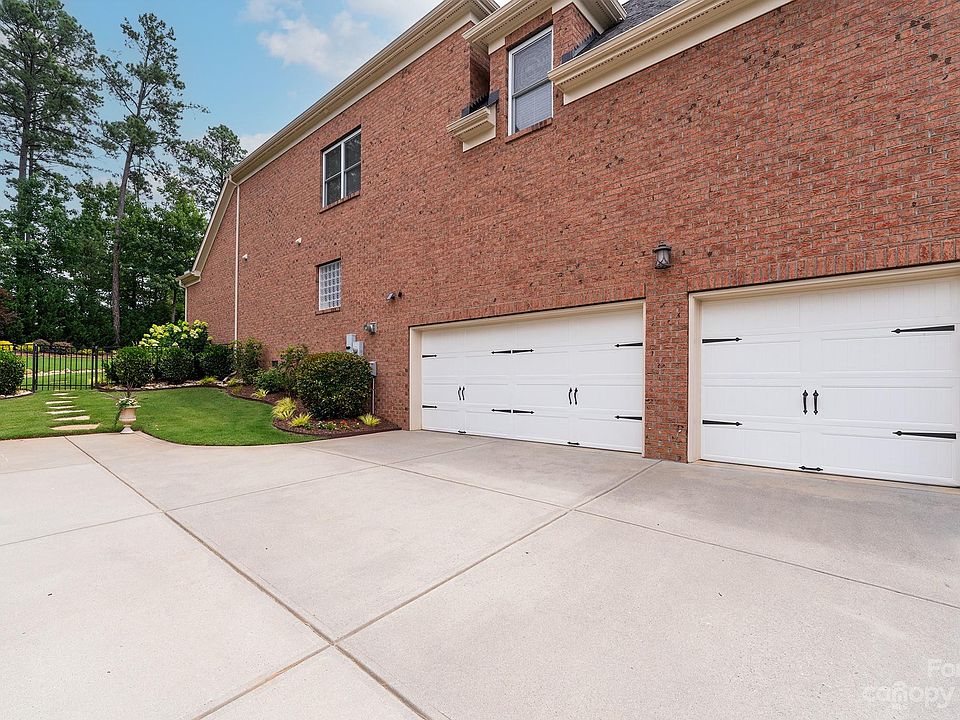 16600 Doves Canyon Ln, Charlotte, NC 28278 Zillow