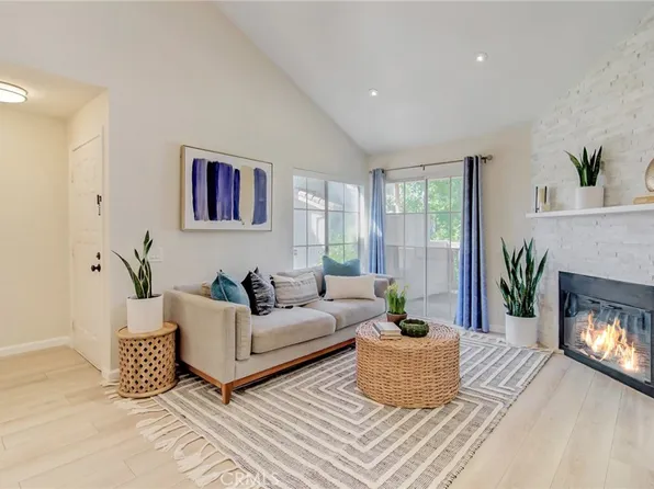 26571 Las Palmas APT 7, Laguna Hills, CA 92656