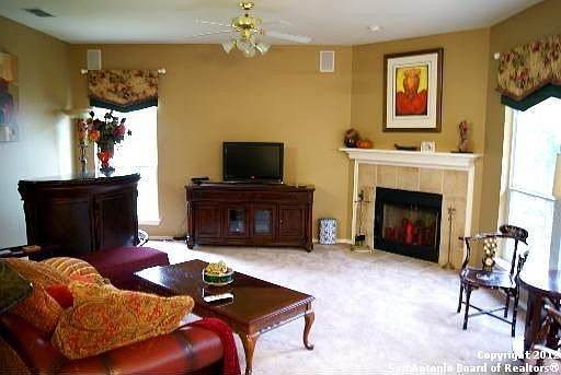 2nd image of 1502 Santa Fe Trail Dr