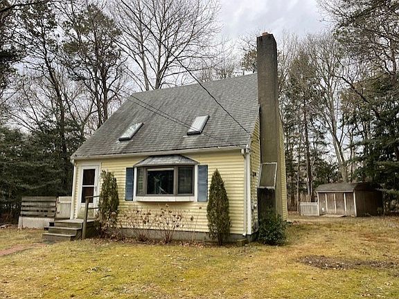 2nd image of 23 Captain Baker Rd