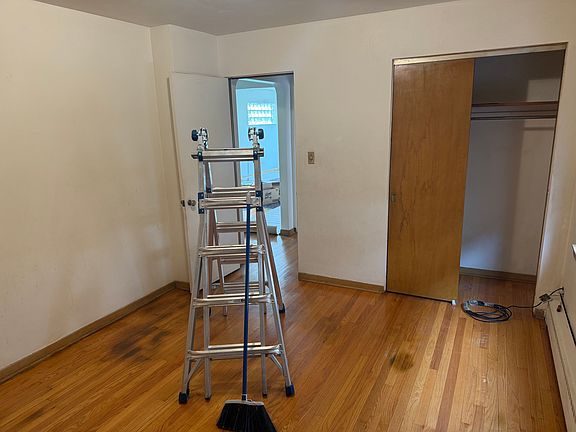 5th image of 5615 N Kimball Ave Unit 2