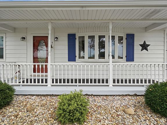 3rd image of 3587 County Road 170