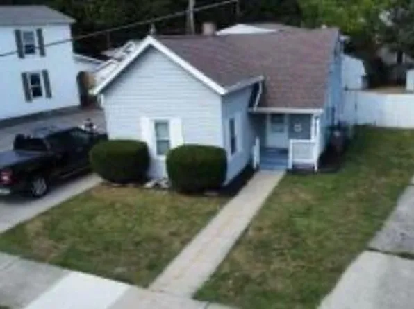 517 W Market St, Troy, OH 45373
