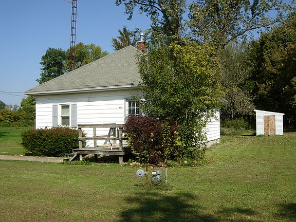2nd image of 15088 County Road 50 N