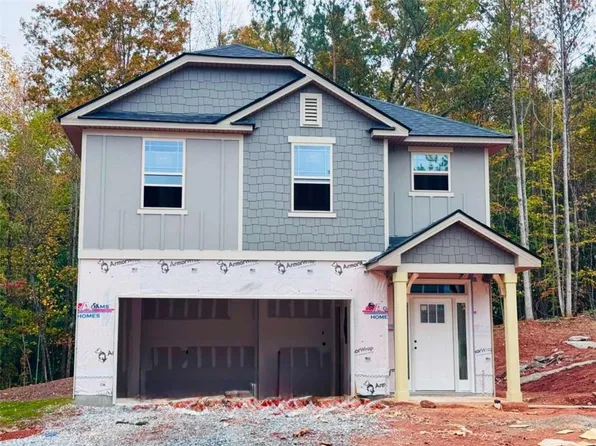 250 Magnolia Villas Dr, Cornelia, GA 30531