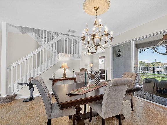 3rd image of 231 Berenger Walk