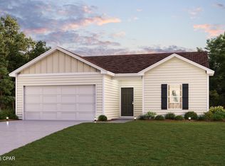 1539 Aldoro Cir, Chipley, FL 32428