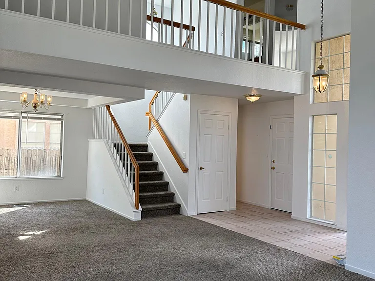 418 Kinsmill Ct — Photo 8