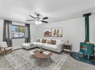 7300 Gemstone Dr, Reno, NV 89511