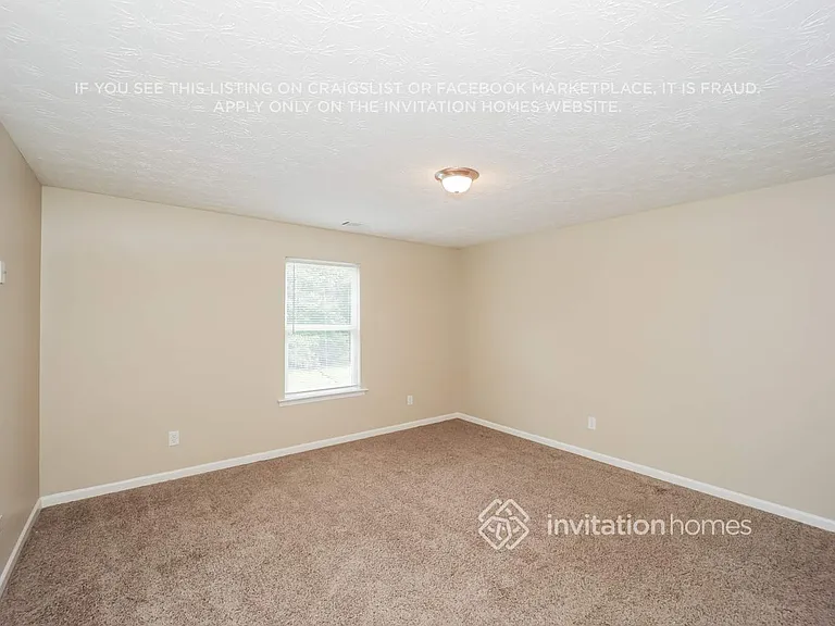 3099 Meadow Point Dr — Photo 12