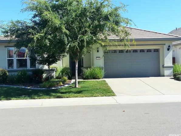 2056 Arlington Dr, Roseville, CA 95747