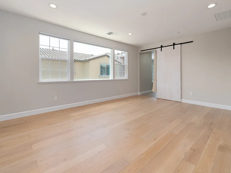 13 Chysis Rd — Photo 36