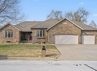 713 W Morning Glory Drive, Nixa, MO 65714