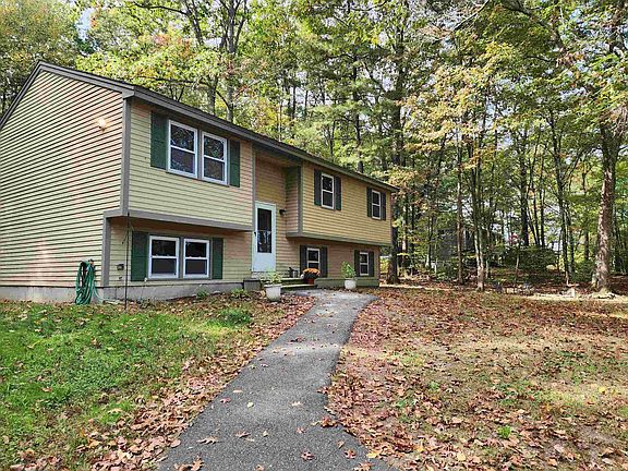 2nd image of 13 Sagamore Drive