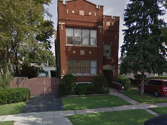 2nd image of 1832 York St