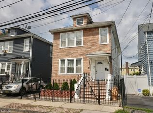 241 N 16th St FLOOR 2, Bloomfield, NJ 07003