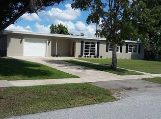 2182 Bragg Ct, Pt Charlotte, FL 33952