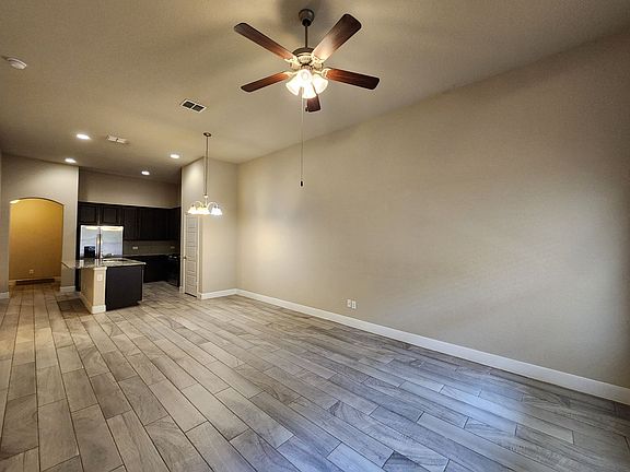 3rd image of 1207 Old Fm 306