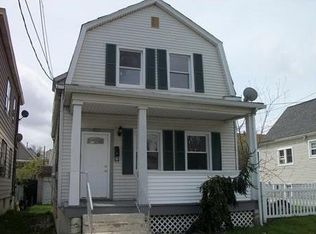 305 Meredith St, Perth Amboy, NJ 08861
