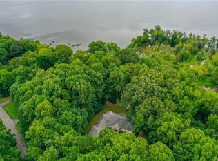 2801 River Bank Cir, Charles City, VA 23030