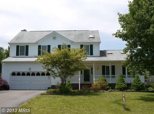 11930 Woodland View Dr, Fredericksburg, VA 22407