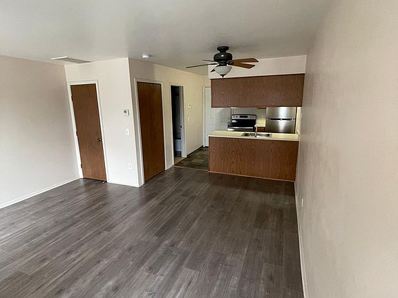 4th image of 54 S Broadway St APT 22