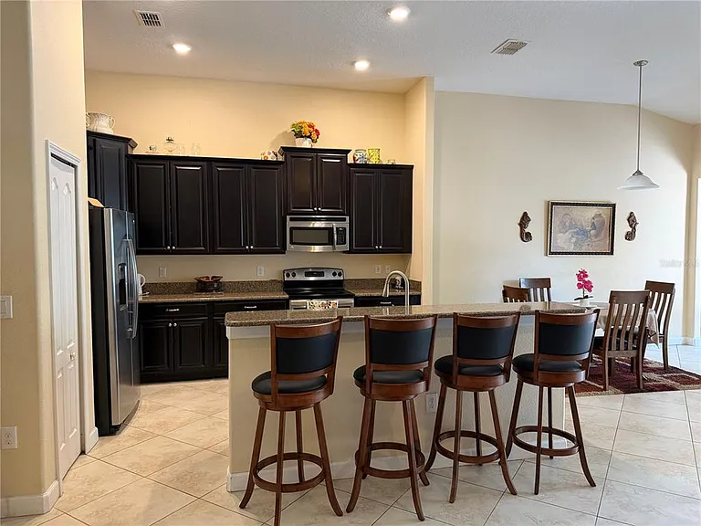 5265 Cortland Dr — Photo 17