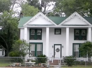 252 E Main St, Mayo, FL 32066