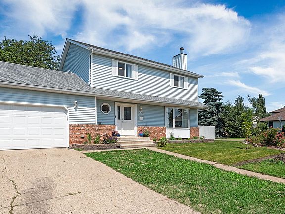 3rd image of 354 Village Dr