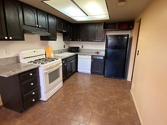 2nd image of 4734 Casitas Way