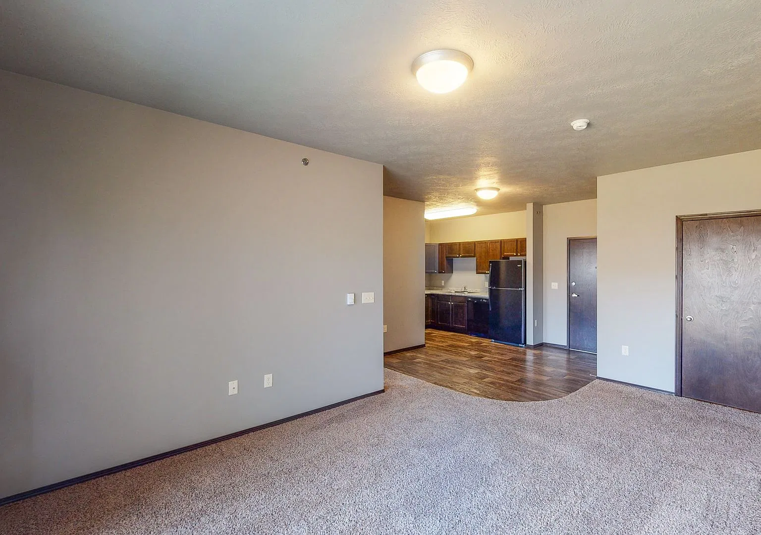 Hillcrest Village Apartments - 2 Bed 2 Bath Townhome — Photo 2