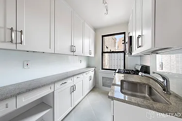 Rented by Brown Harris Stevens